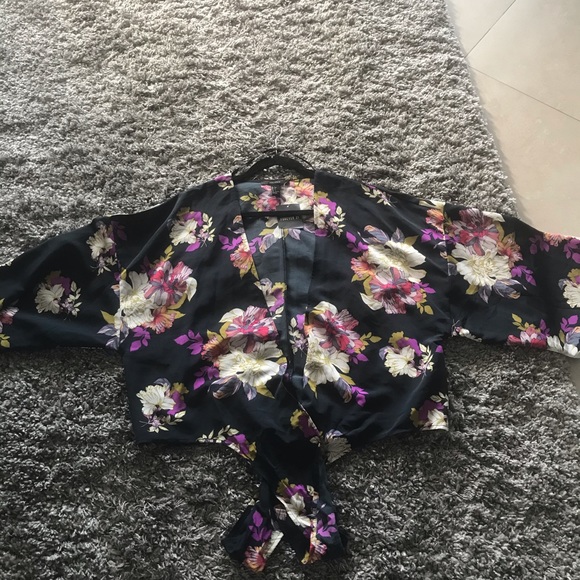 Forever 21 Open Tie Front Top/Cardigan - Picture 5 of 7